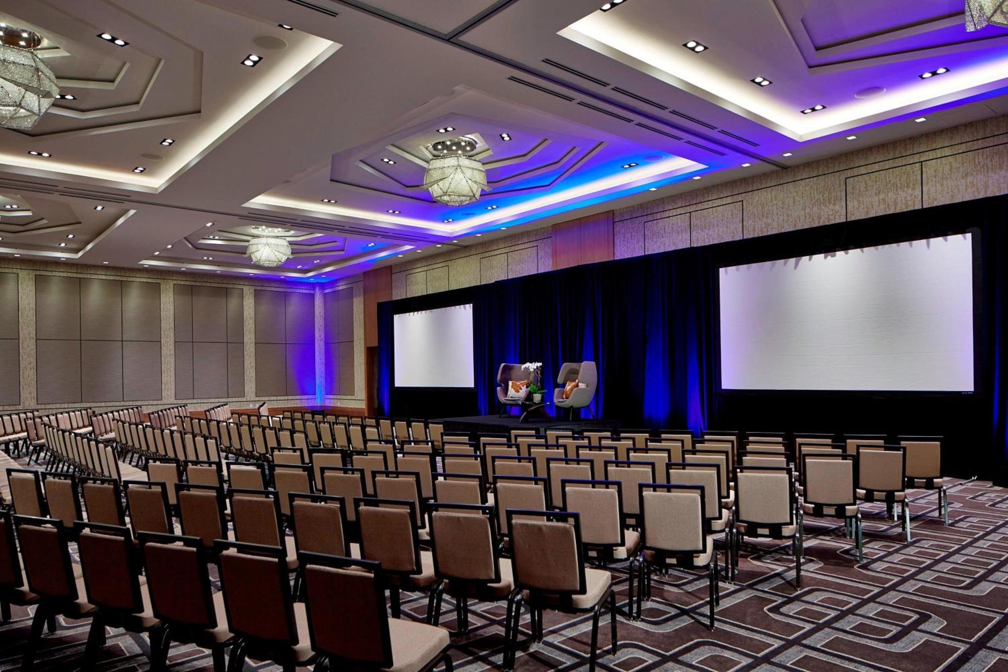 Renaissance Dallas At Plano Legacy West Hotel Екстериор снимка
